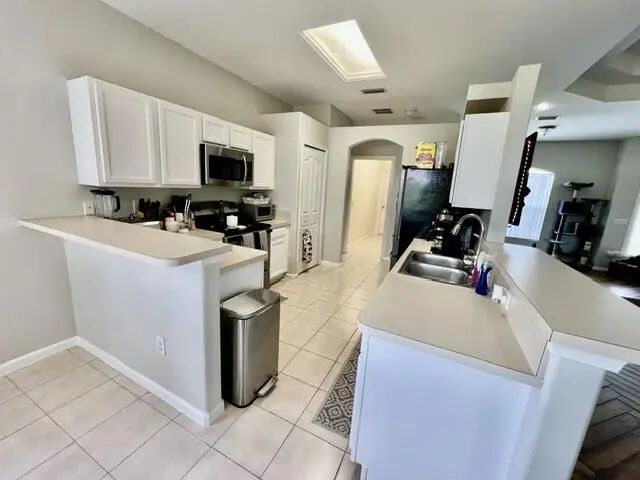 5 of 16 - 726 Sw College Park Road, Port St. Lucie, FL
