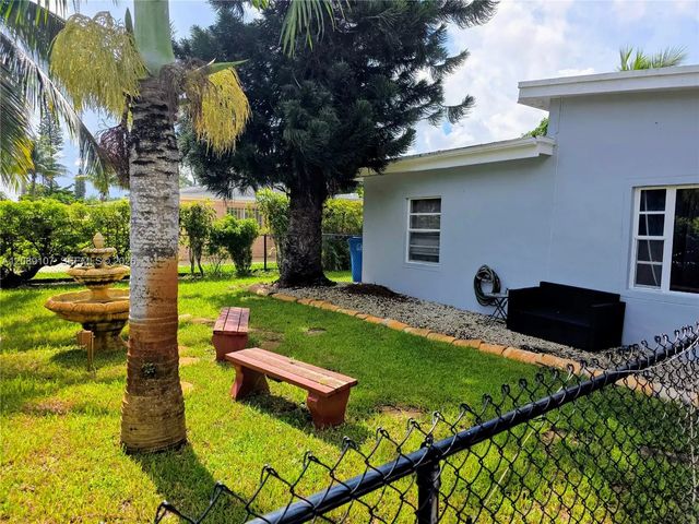 5 of 50 - 102 Williams Road, West Park, FL