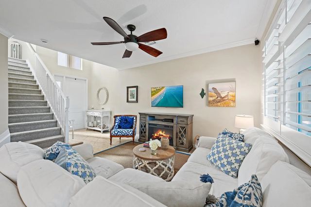 5 of 29 - 4673 Mediterranean Circle, Palm Beach Gardens, FL