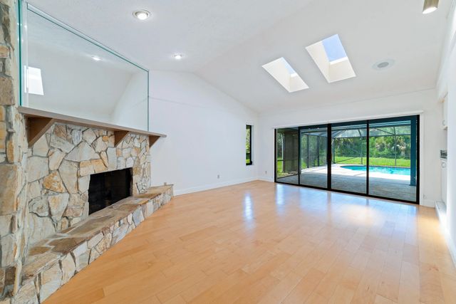 4 of 40 - 2122 Sw Racquet Club Drive, Palm City, FL