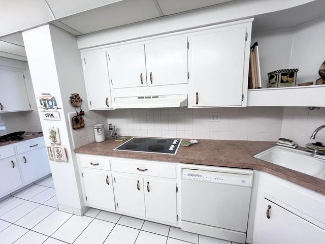 3 of 33 - 3200 Ne 36th Street #1015, Fort Lauderdale, FL