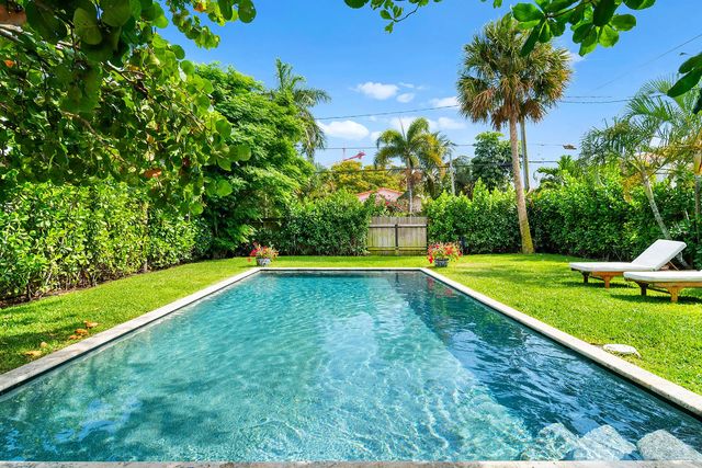 2 of 38 - 520 28th Street, West Palm Beach, FL