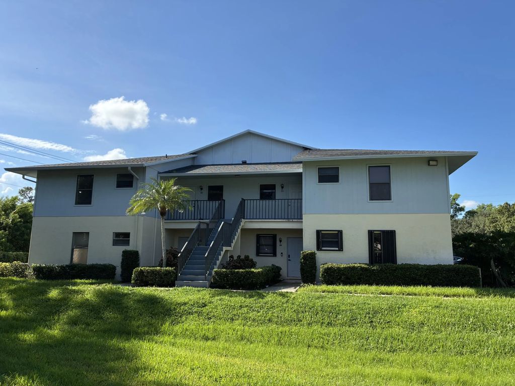 6541 Se Federal Highway, Stuart