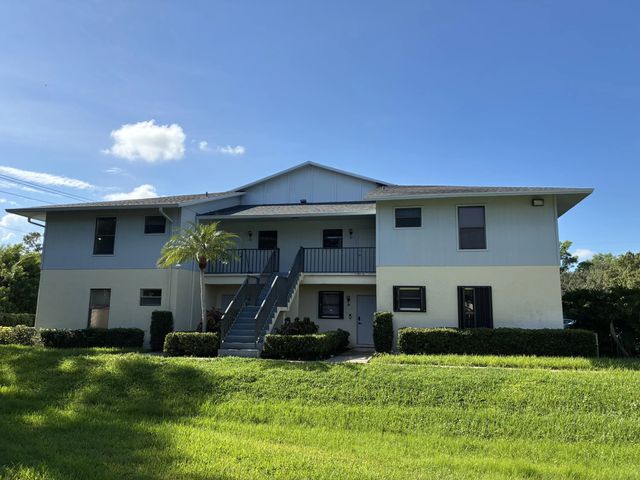 6541 Se Federal Highway, Stuart
