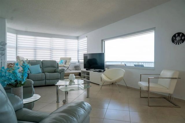 4 of 20 - 1980 S Ocean Drive #7f, Hallandale Beach, FL