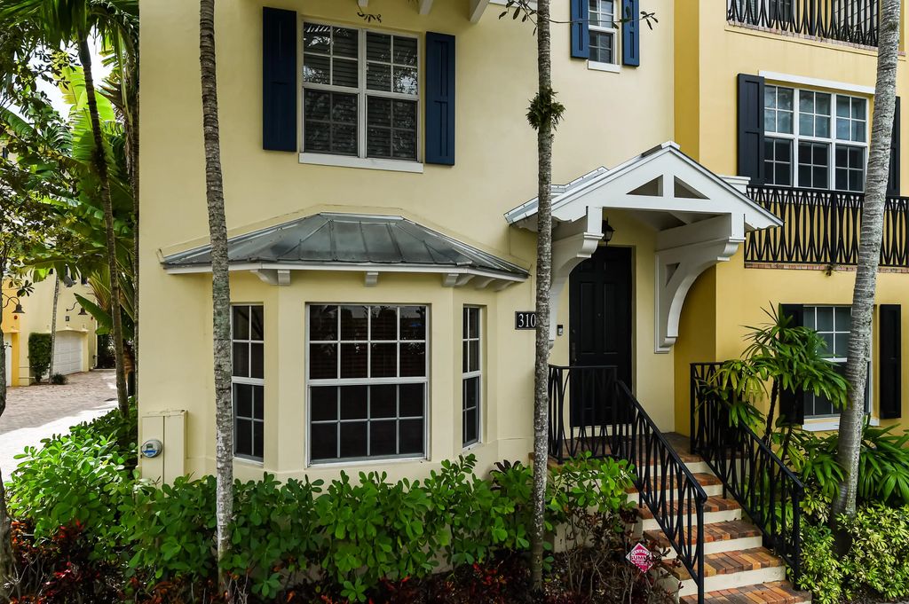 310 Tuxedo Lane, West Palm Beach