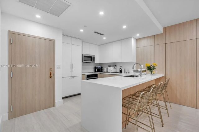 3 of 45 - 151 Crandon Boulevard #138, Key Biscayne, FL