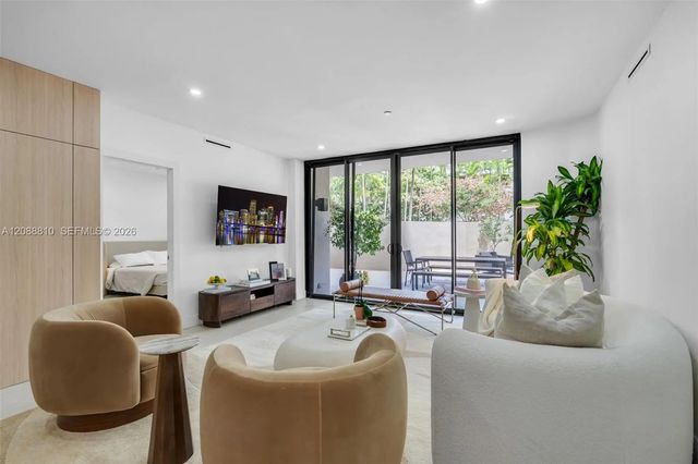 4 of 45 - 151 Crandon Boulevard #138, Key Biscayne, FL