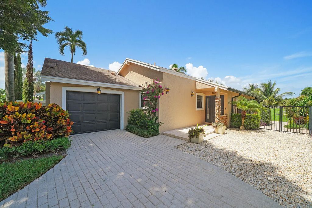 1875 Nw 10th Street, Delray Beach