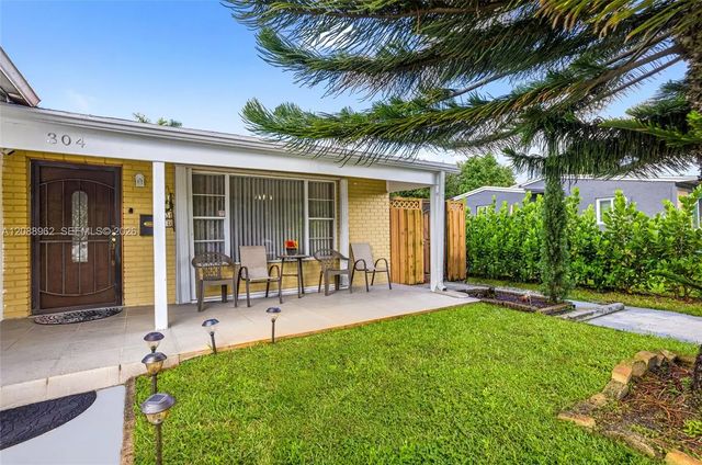 4 of 36 - 304 Sw 68th Avenue, Pembroke Pines, FL
