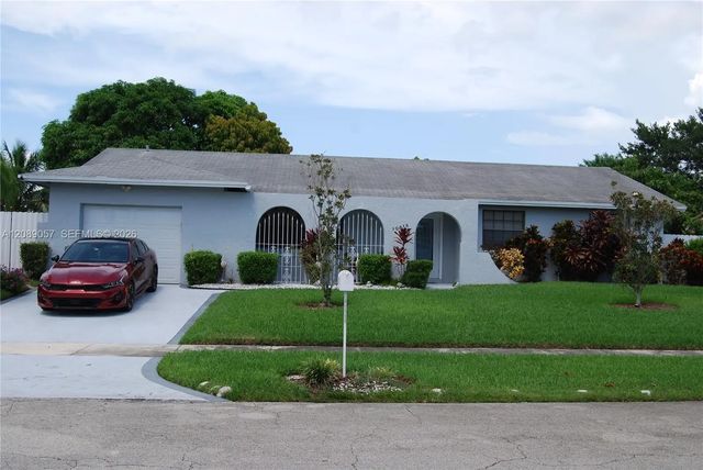10815 Sw 165th Terrace, Miami