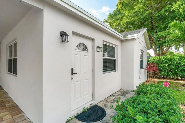 4 of 29 - 1114 S M Street, Lake Worth Beach, FL