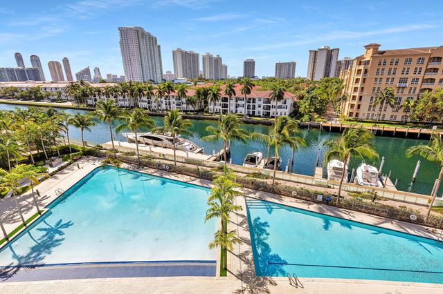 2 of 48 - 2950 Ne 188th Street #122, Aventura, FL