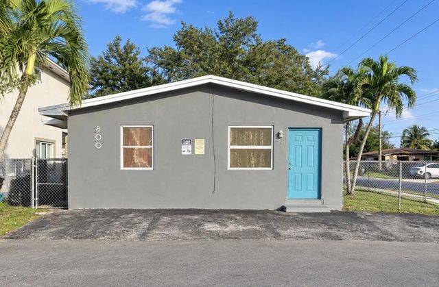 2 of 2 - 800 Nw 16th Avenue #1-2, Fort Lauderdale, FL