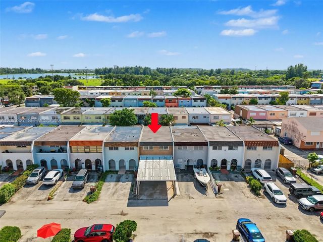 2 of 34 - 6905 W 2nd Way, Hialeah, FL