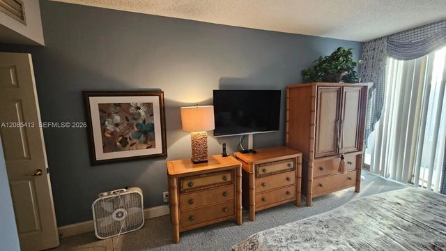 2 of 6 - 19355 Turnberry Way #24e, Aventura, FL
