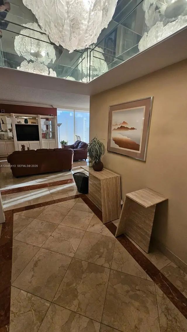 5 of 6 - 19355 Turnberry Way #24e, Aventura, FL