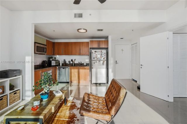 5 of 51 - 300 S Biscayne Boulevard #t-3509, Miami, FL
