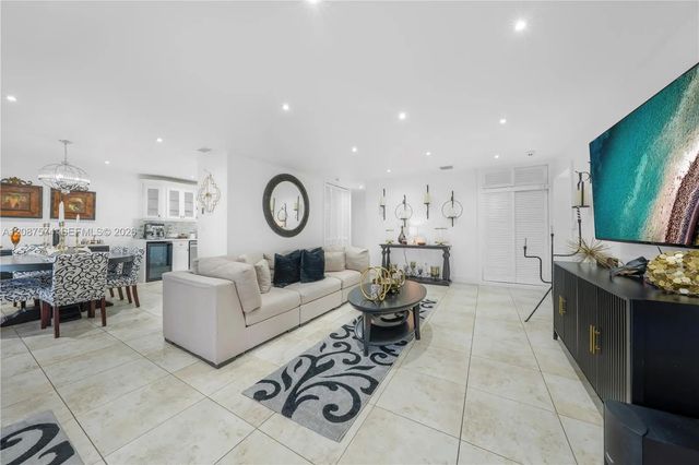 3 of 41 - 12311 Sw 39th Terrace, Miami, FL