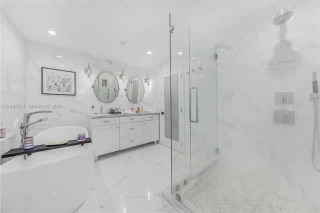 5 of 41 - 12311 Sw 39th Terrace, Miami, FL