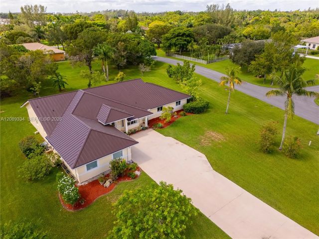 4 of 39 - 20430 Sw 53rd Place, Pembroke Pines, FL