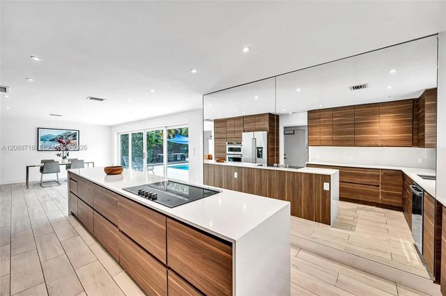 3 of 57 - 1080 Ne 104th Street, Miami Shores, FL