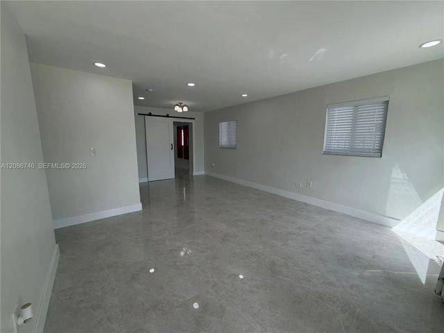 1610 N 70th Avenue, Hollywood