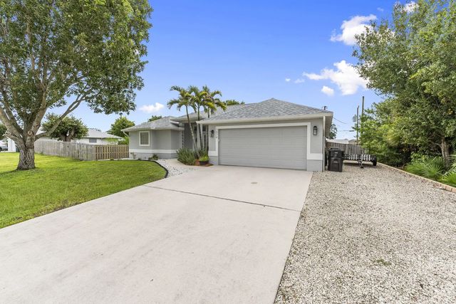5 of 40 - 1974 Sw Beauregard Street, Port St. Lucie, FL