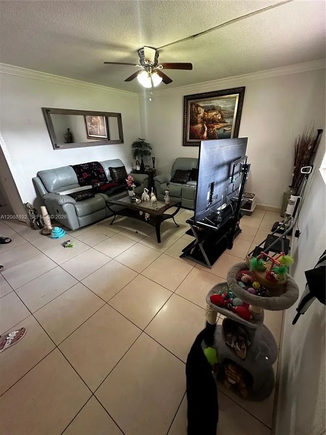 5 of 21 - 1245 W 24th Street #126, Hialeah, FL