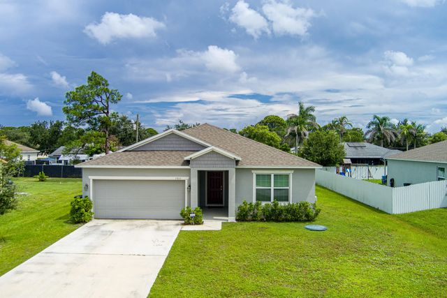 5 of 49 - 1811 Se Sandia Drive, Port St. Lucie, FL
