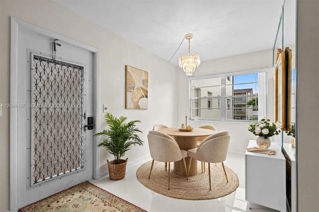 5 of 66 - 523 Fanshaw M #523, Boca Raton, FL