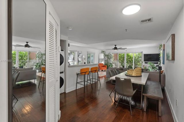 2 of 19 - 1005 8th Street #206, Miami Beach, FL