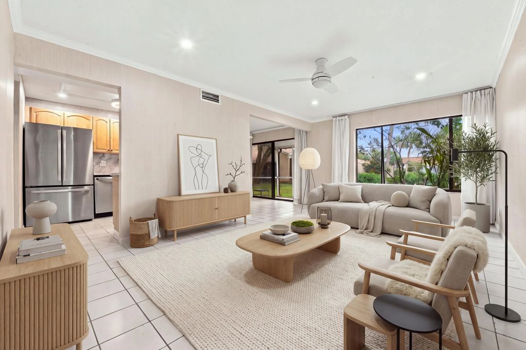 1149 Nw 13th Street #apt 6, Boca Raton