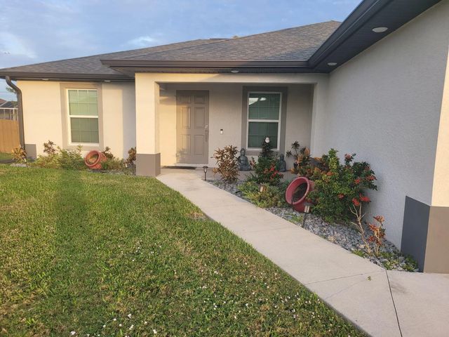 2 of 13 - 1413 Ne 9th Avenue, Cape Coral, FL