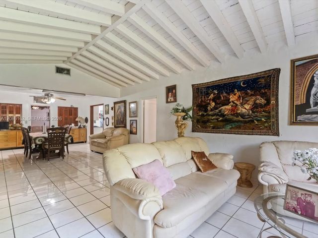 4 of 62 - 1236 Michigan Avenue, Miami Beach, FL