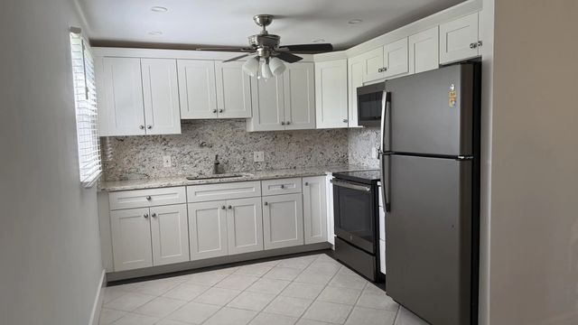 2 of 12 - 1034 Farnham O #1034, Deerfield Beach, FL