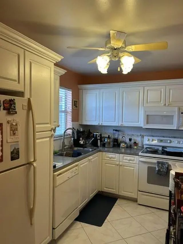 2 of 40 - 471 Lake Dora Drive, West Palm Beach, FL