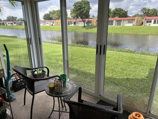 4 of 40 - 471 Lake Dora Drive, West Palm Beach, FL