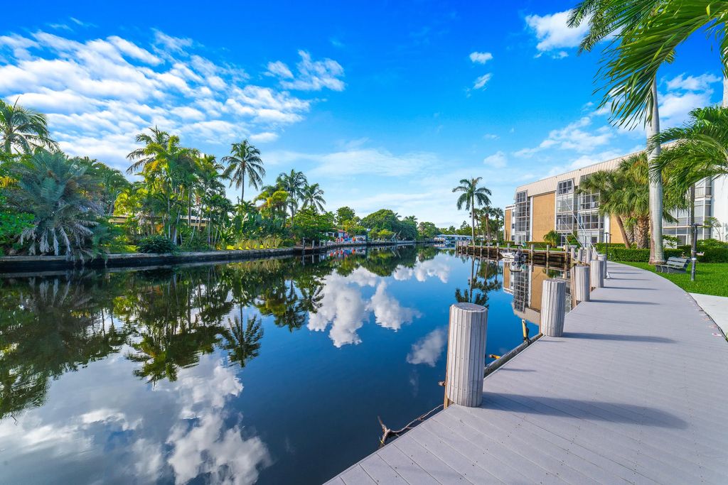 2990 Ne 16th Avenue #304, Oakland Park