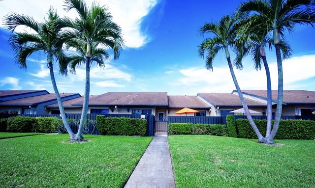 727 Sunny Pine  Way #f, Greenacres