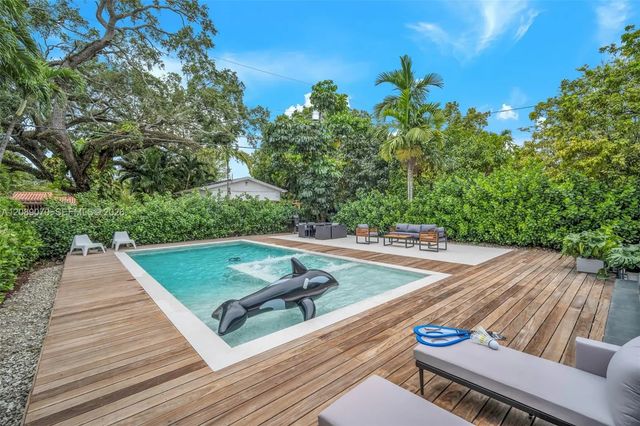 3 of 69 - 1430 Sw 18th Street, Miami, FL