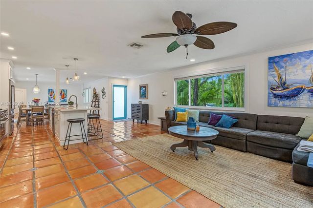 4 of 31 - 18740 Sw 86th Avenue, Cutler Bay, FL
