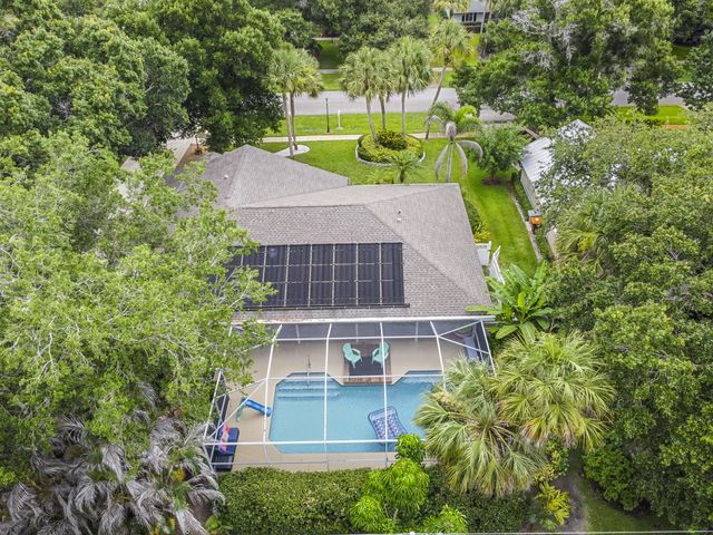3 of 37 - 129 38th Court, Vero Beach, FL