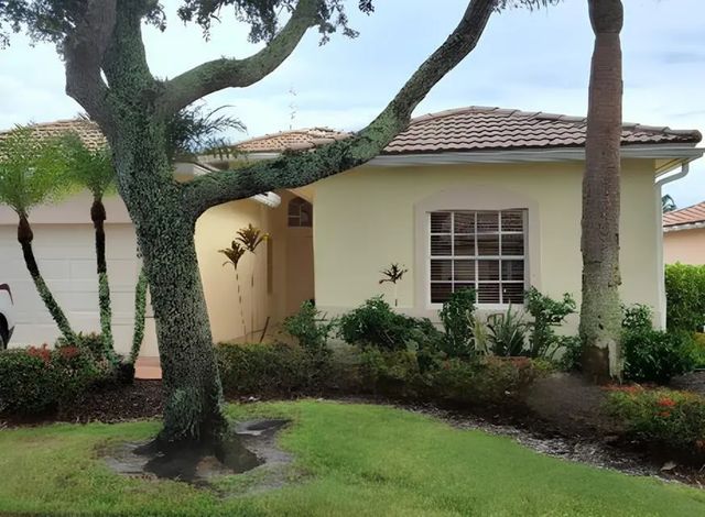 8600 Pine Cay, West Palm Beach