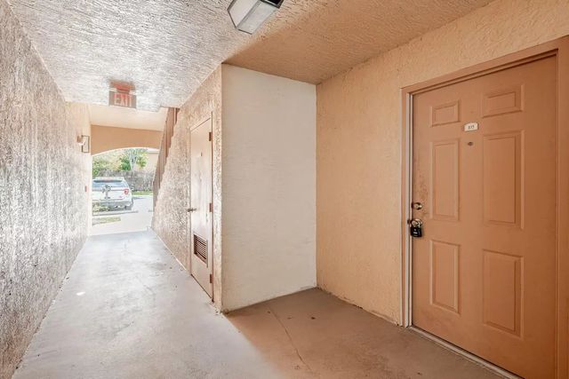 3 of 38 - 4041 San Marino Boulevard #105, West Palm Beach, FL