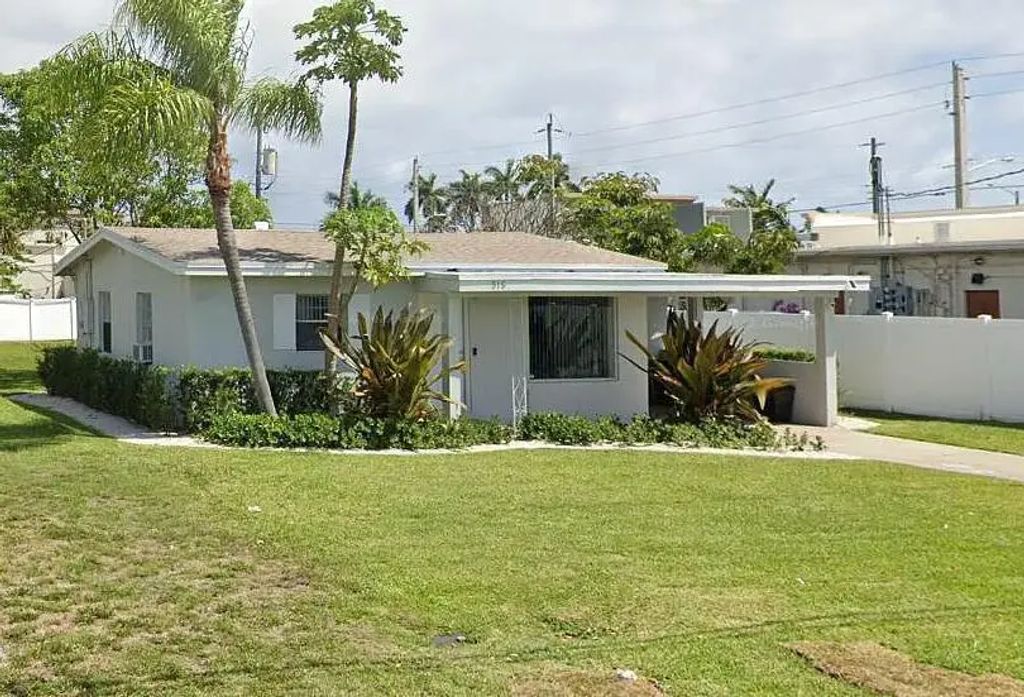 489 Jeffery Street, Boca Raton