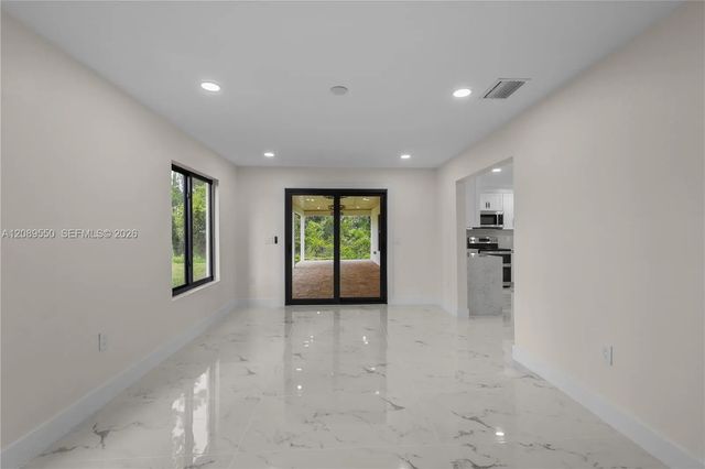 4 of 45 - 3508 4th Street Sw, Lehigh Acres, FL