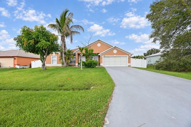 1392 Se Odonnell Lane, Port St. Lucie