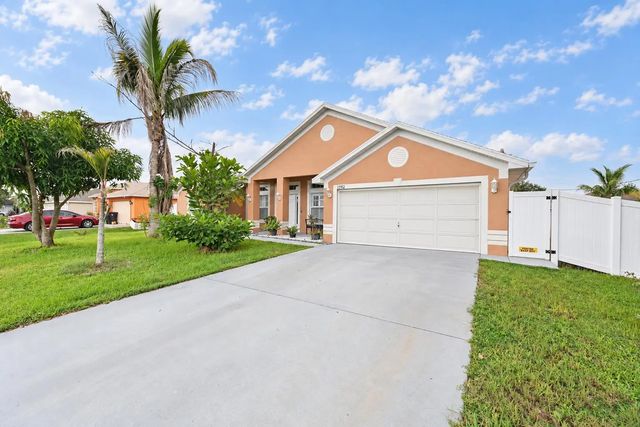2 of 30 - 1392 Se Odonnell Lane, Port St. Lucie, FL