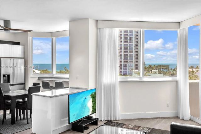 300 S Pointe Drive #809, Miami Beach